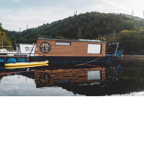 Houseboat Mali