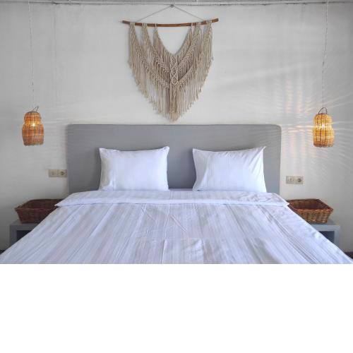 Hub Tata Guesthouse