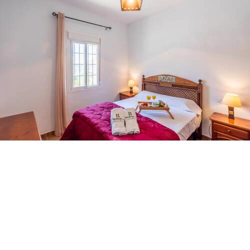 Huge holiday villa for families with fabulous garden and views