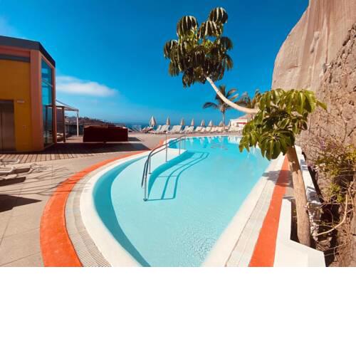 Huge Sunset Terrace - Ocean Views - Inside Hotel Resort with Pool
