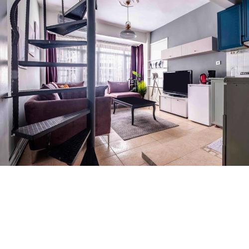 IAN by EsEs Homes