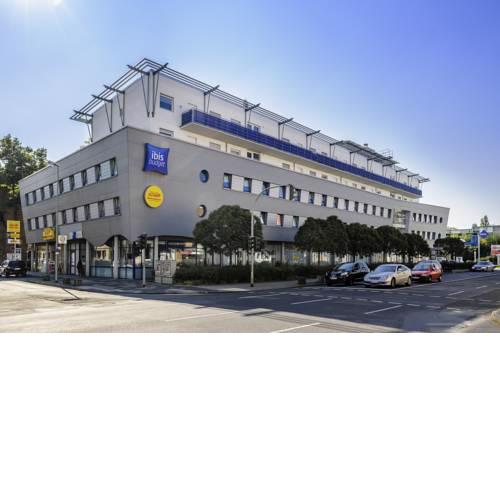 ibis budget Duisburg City am Innenhafen