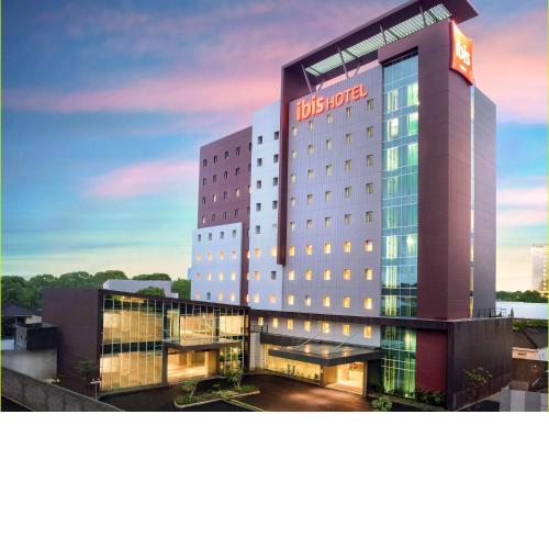 Ibis Makassar City Center