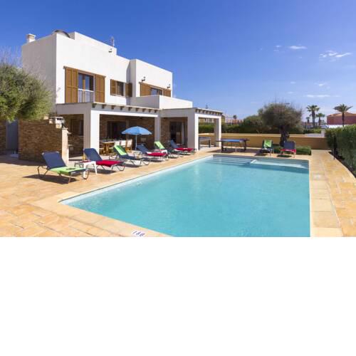 Ibiza 4 bedroom villa, Cala'n Blanes