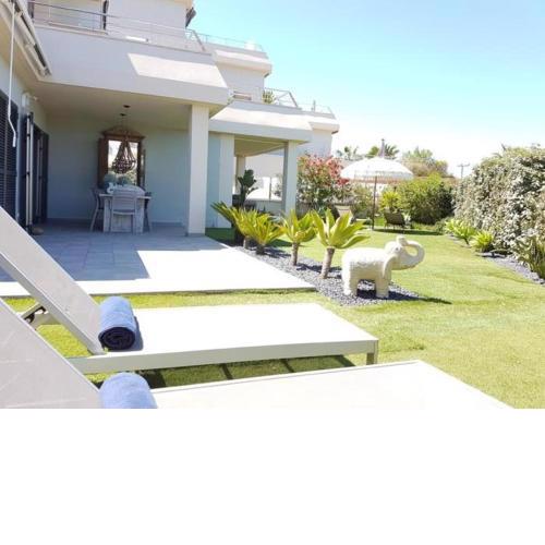 Ibiza paradise with swimming pool and jacuzzi