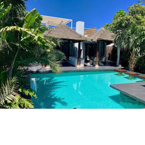 Ibiza style house, luxury,with private pool