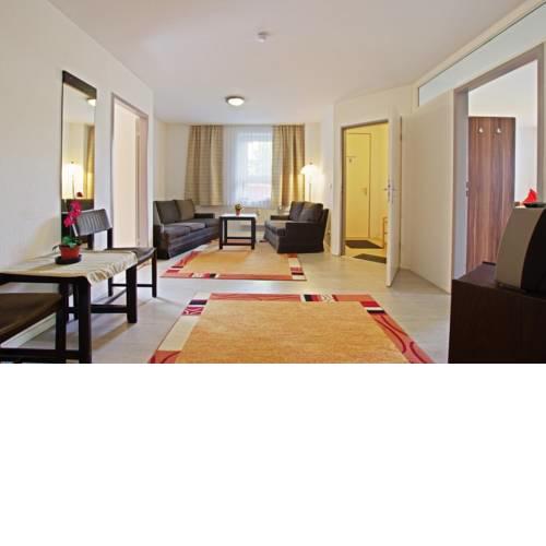 ID 3853 - Private Apartment