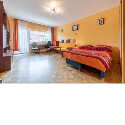 ID 4576 - Private Apartment