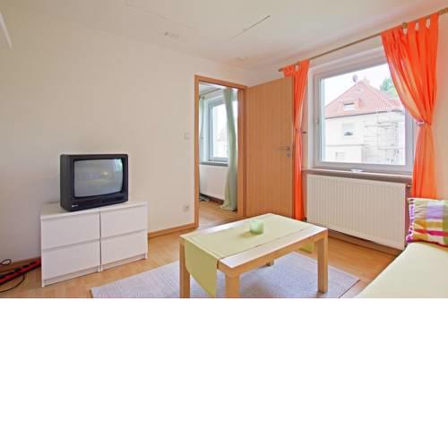 ID 4975 | Private Apartment