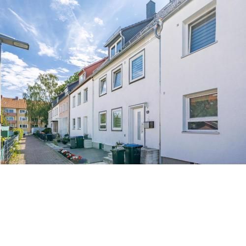 ID 5263 - Private Apartment