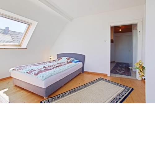 ID 6293 | Private Apartment
