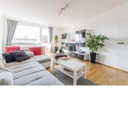 ID 6339 | Private Apartment