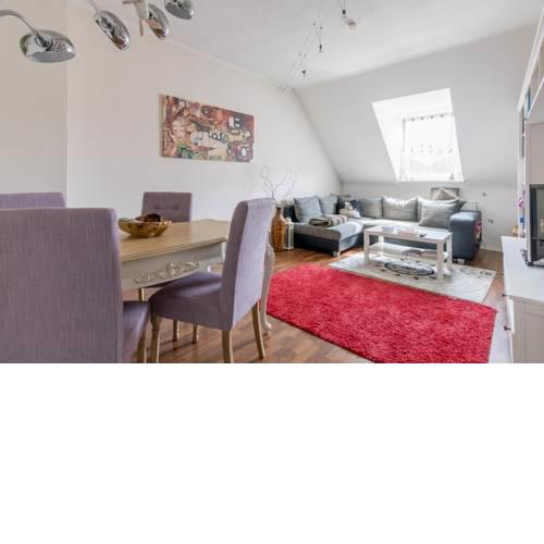 ID 6410 | Private Apartment