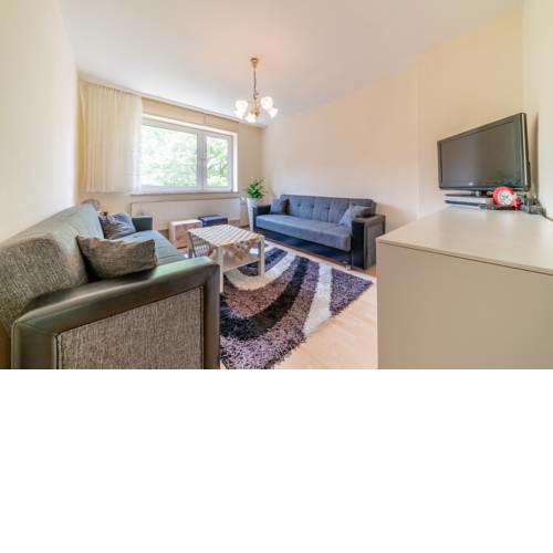 ID 6828 | Private Apartment