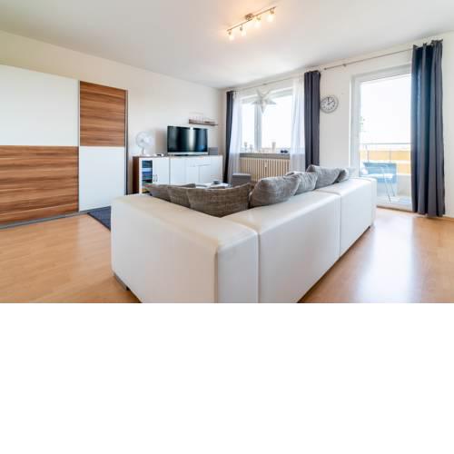 ID 6841 | Private Apartment