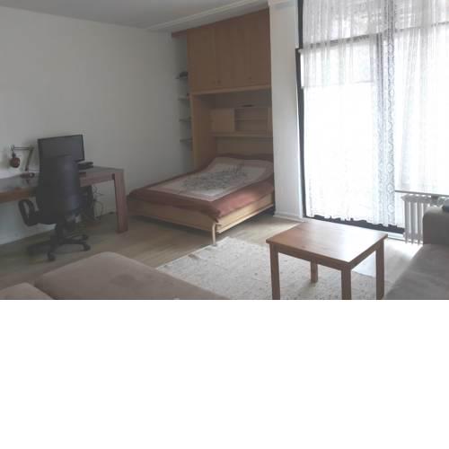 ID 6863 | Private Apartment