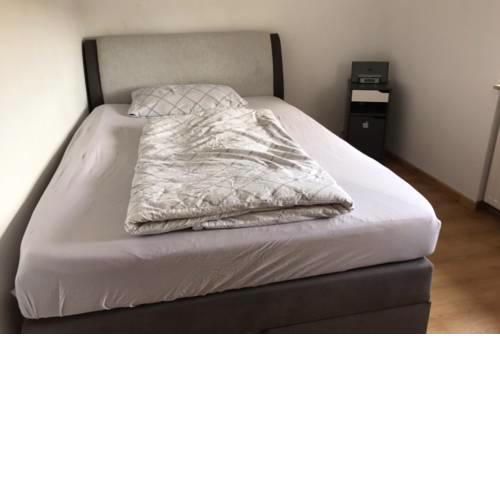 ID 6923 - Private Rooms