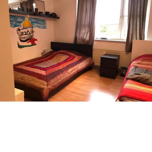 ID 6955 - Private Rooms