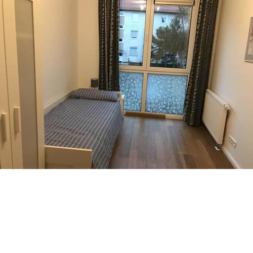 ID 6968 - Private Rooms