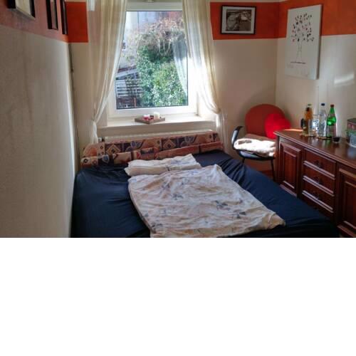 ID 6991 - Private Rooms
