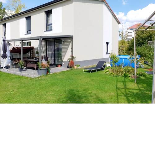 ID 7009 - Private House