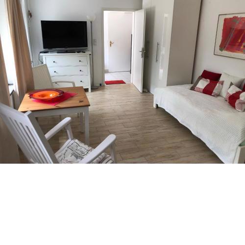 ID 7014 - Private Apartment
