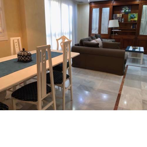 Ideal Apartamento en el Corazón de Sevilla