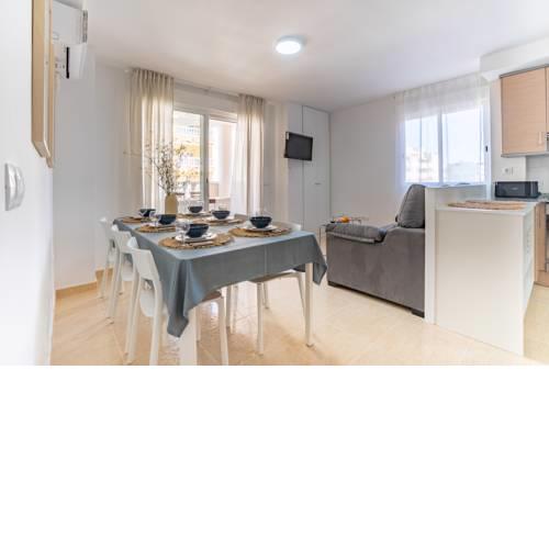Ideally Located Holiday Apartment
