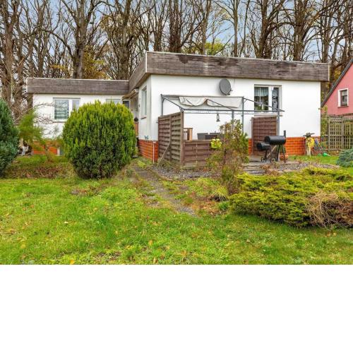 Idyllic apartment in Mecklenburg-Vorpommern with Garden