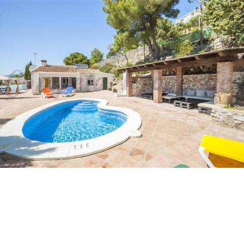 Idyllic villa with wonderful views