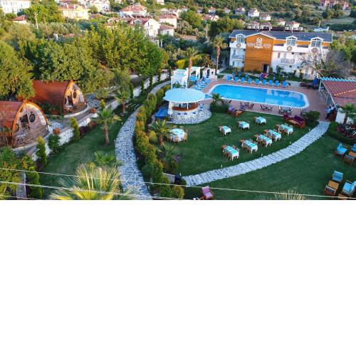 İksirci Baba Hotel