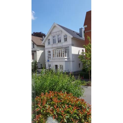 Im Dobbenviertel mit Garten 3 Doppelzimmer 98qm