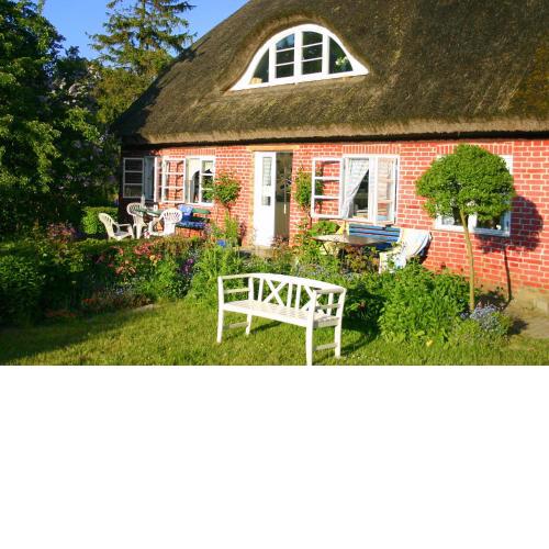 Im Feriengarten - Ferienwohnung EG