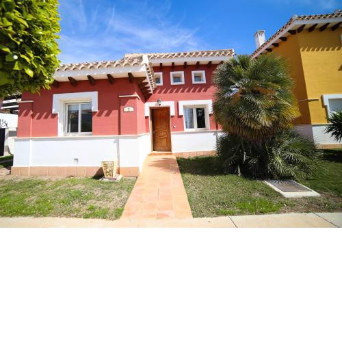 Immaculate 2-Bed Villa With Private Pool
