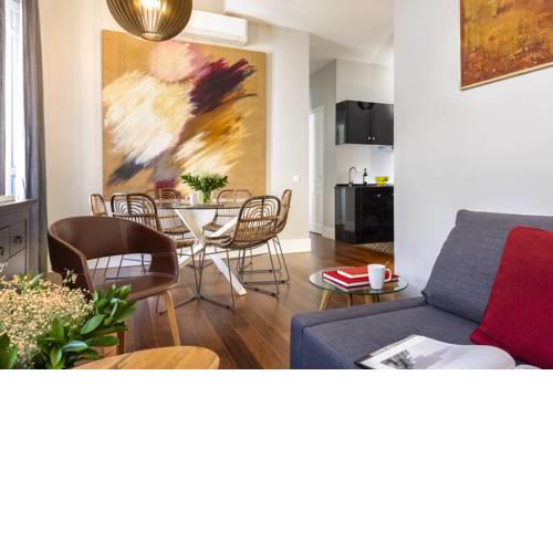 Imperial Luxury & Modern Apartment