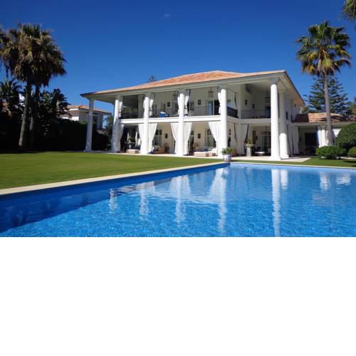 Impressive front line beach villa, 6 bedrooms, heated pool, Marbella