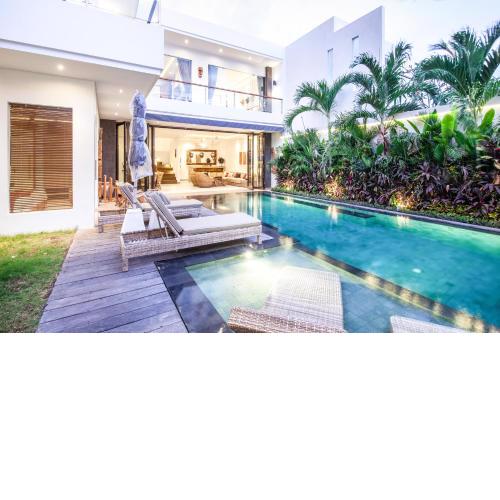 Incredible 4br Villa 5 Mins Walk To The Beach -1b