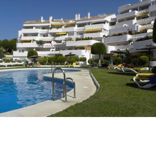 Increíble ático duplex de tres dormitorios Nueva Andalucía/ Puerto Banus/ Marbella