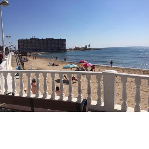 INCREIBLE Piso en 1ª Línea de PLAYA con Vistas al MAR