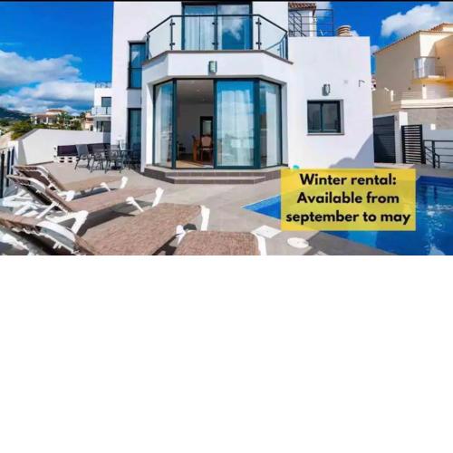 INCREIBLE VILLA CON PISCINA PRIVADA