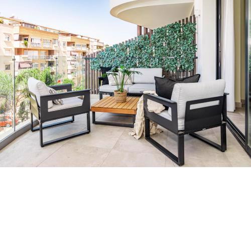 INF33K- Stunning city apartment, families only
