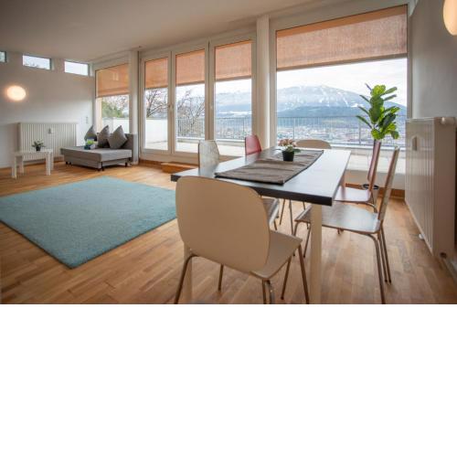 Innsbruck City Mountain View Apartment