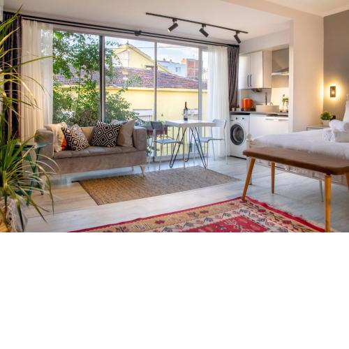 Invigorating Studio Flat near Kordon in Alsancak
