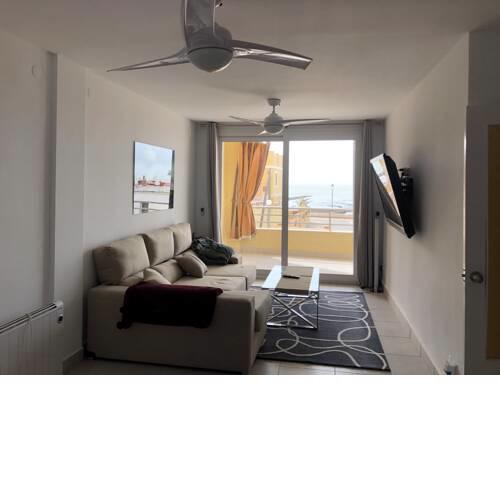 Inviting 3-Bed Apartment in Chipiona