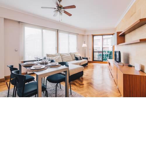 Ipanema Apartment by People Rentals
