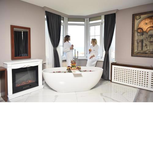 İstanbul Airport Treekos Suite Hotel