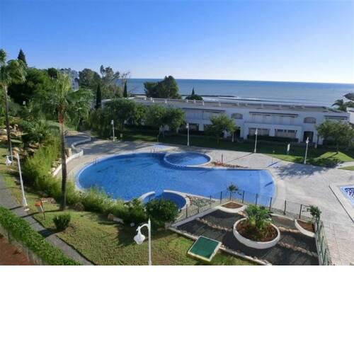 JARDINES DEL PUERTO Primera línea de playa ALBERT VILLAS