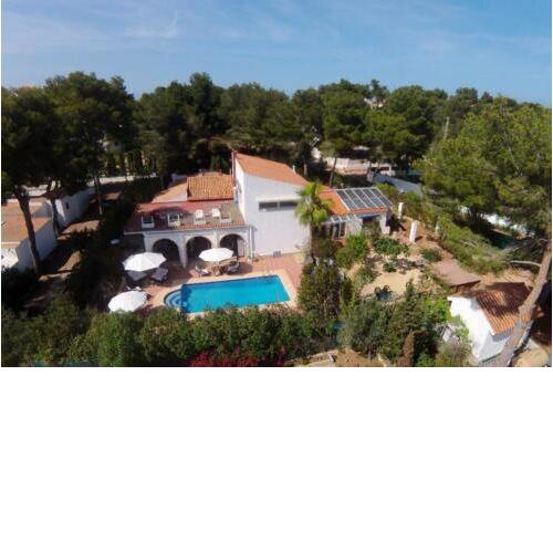 Javea 15 personen grote villa El Nido, zwembad, tuin, privacy