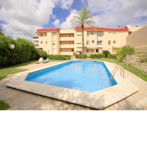 Javea Apartment Sleeps 4 with Pool and WiFi