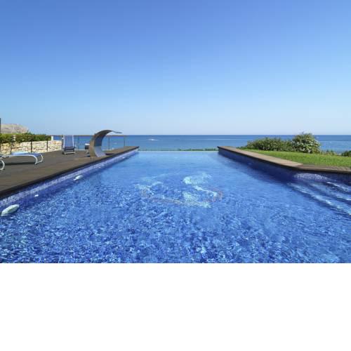 Javea Villa Sleeps 10 with Pool and Air Con
